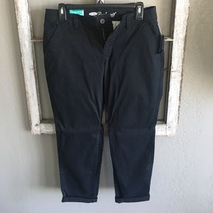 Old Navy black Boyfriend skinny capris